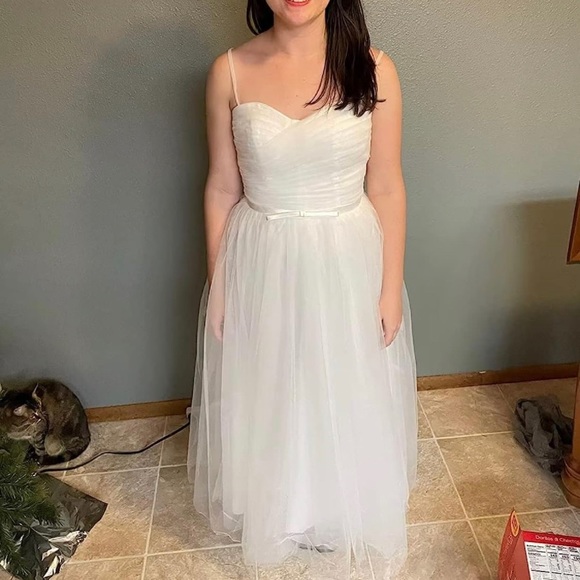 Women’s tulle spaghetti strep tea length dress - Picture 4 of 7